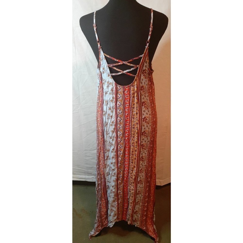 Dress - Picture 3 of 4